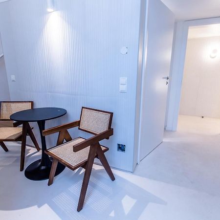 Grosszuegiges Apartment Mit Lounge Naehe Naschmarkt Wina Bagian luar foto