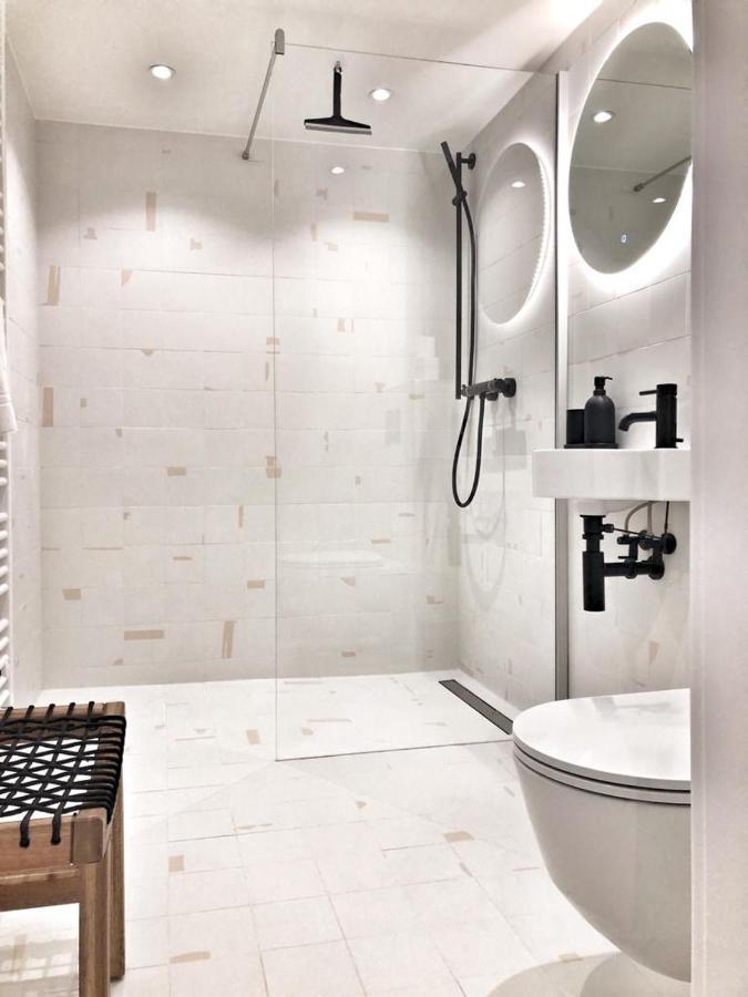 Grosszuegiges Apartment Mit Lounge Naehe Naschmarkt Wina Bagian luar foto