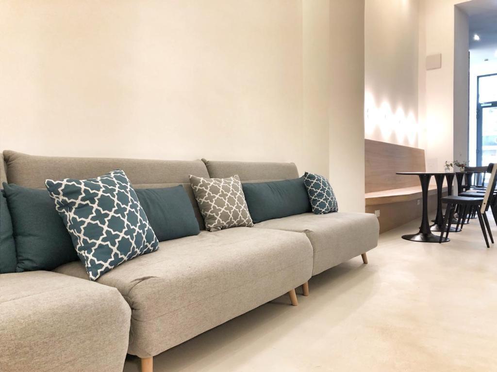 Grosszuegiges Apartment Mit Lounge Naehe Naschmarkt Wina Bagian luar foto