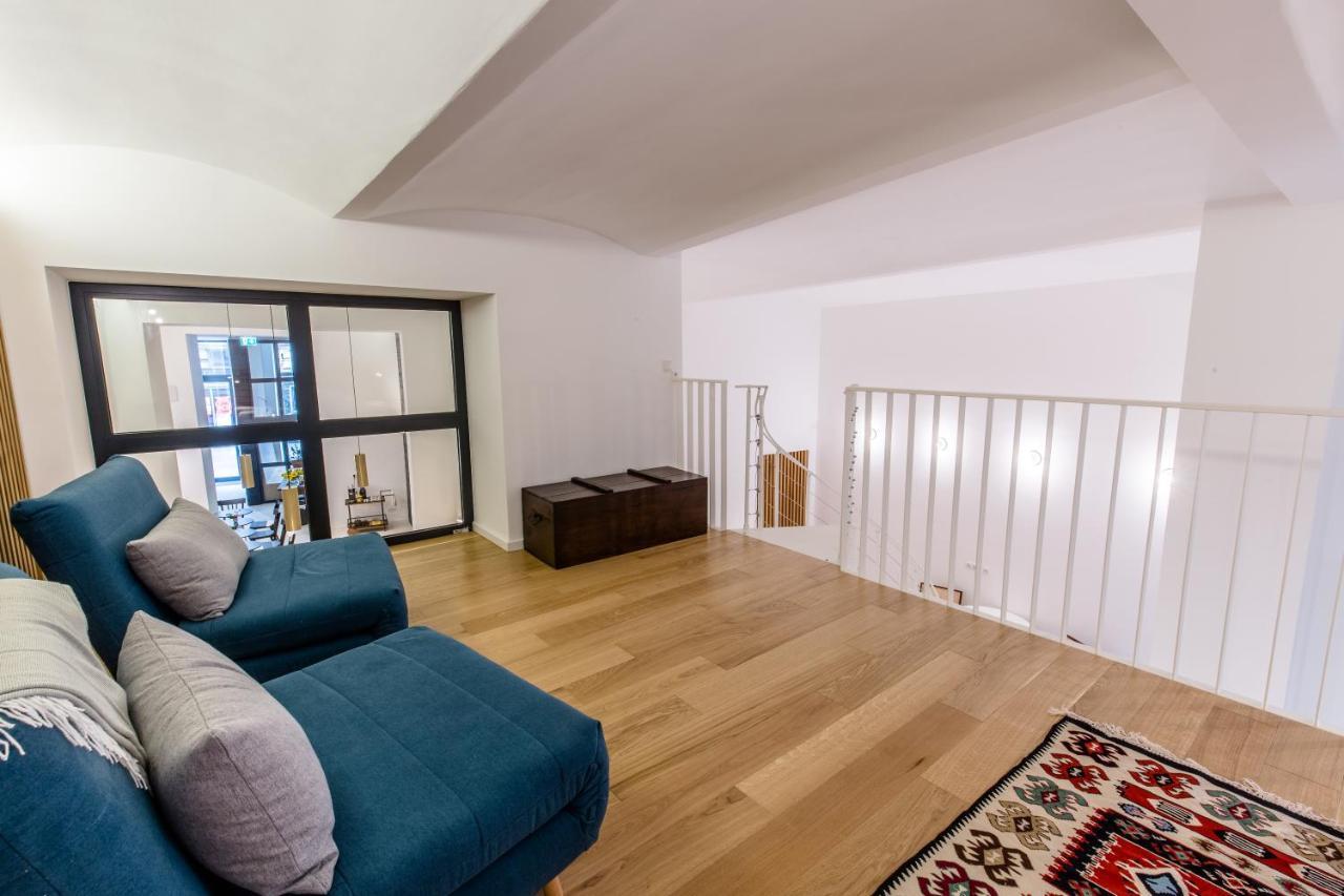Grosszuegiges Apartment Mit Lounge Naehe Naschmarkt Wina Bagian luar foto